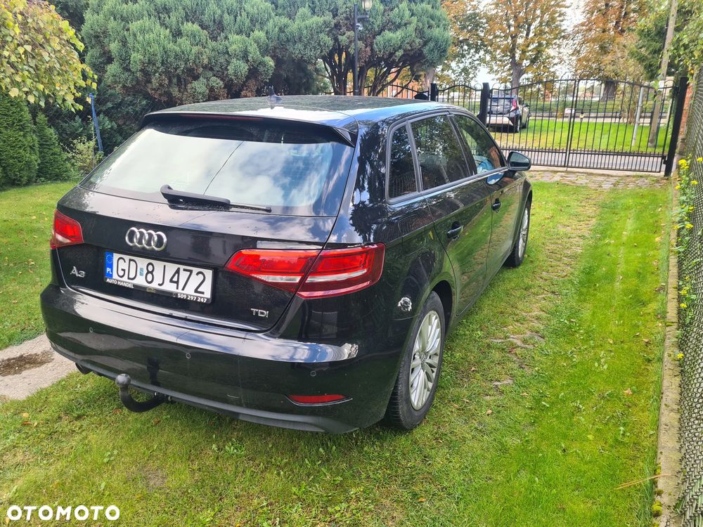 Audi A3 Sportback 1.6 TDI Sport - 3