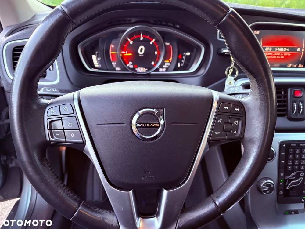 Volvo V40 D2 Geartronic Inscription - 18
