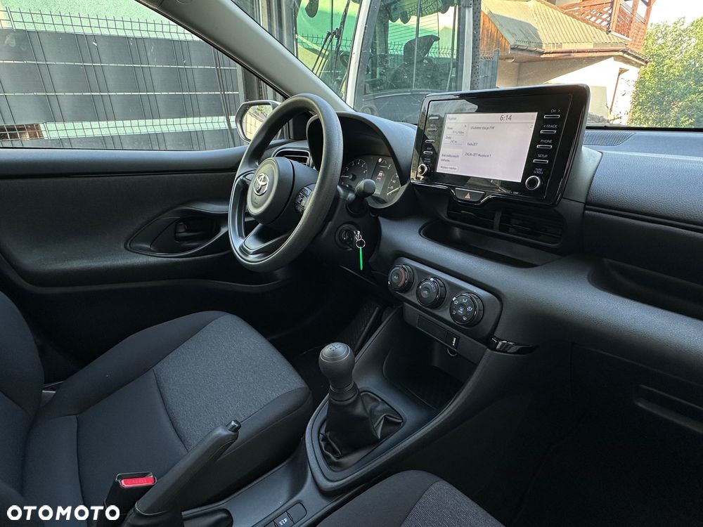 Toyota Yaris 1.0 Active - 21