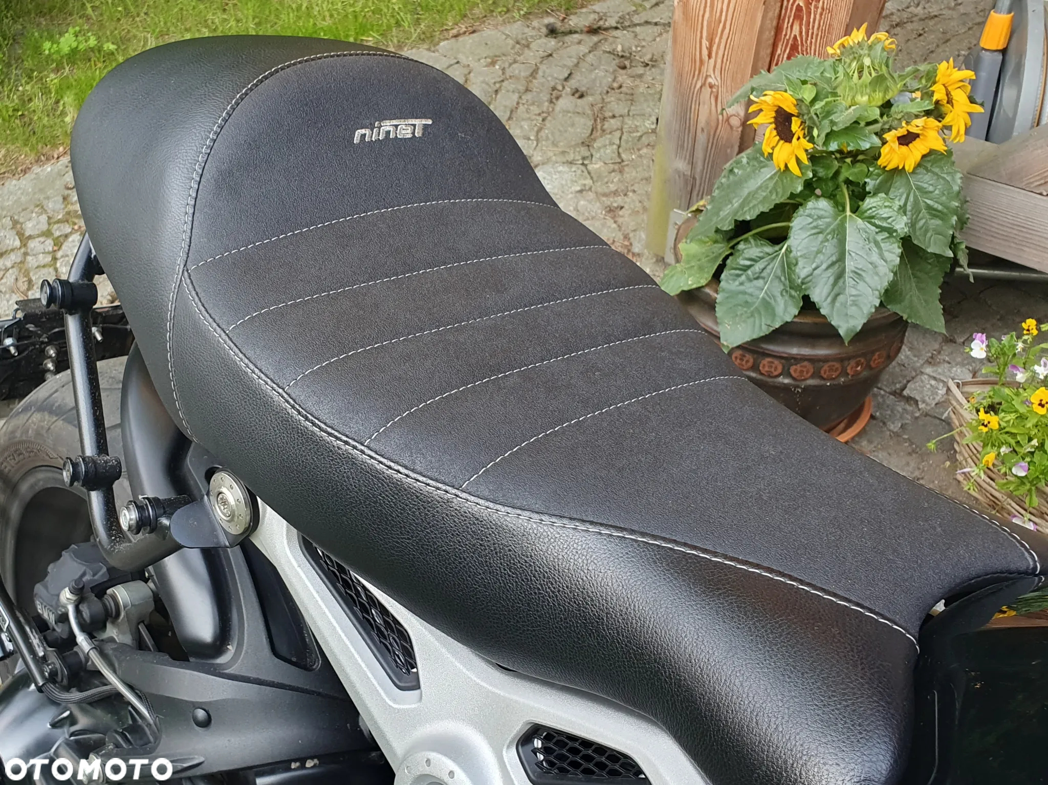BMW R - 7