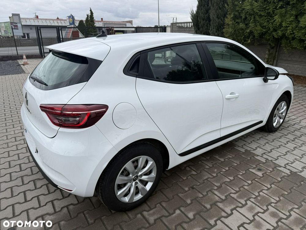 Renault Clio - 1