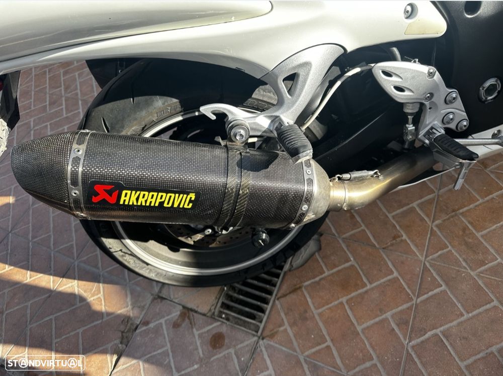 Suzuki Hayabusa - 4
