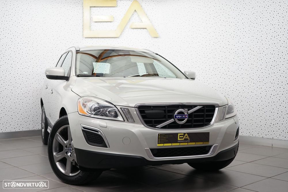 Volvo XC 60 2.0 D3 Summum Geartronic - 1