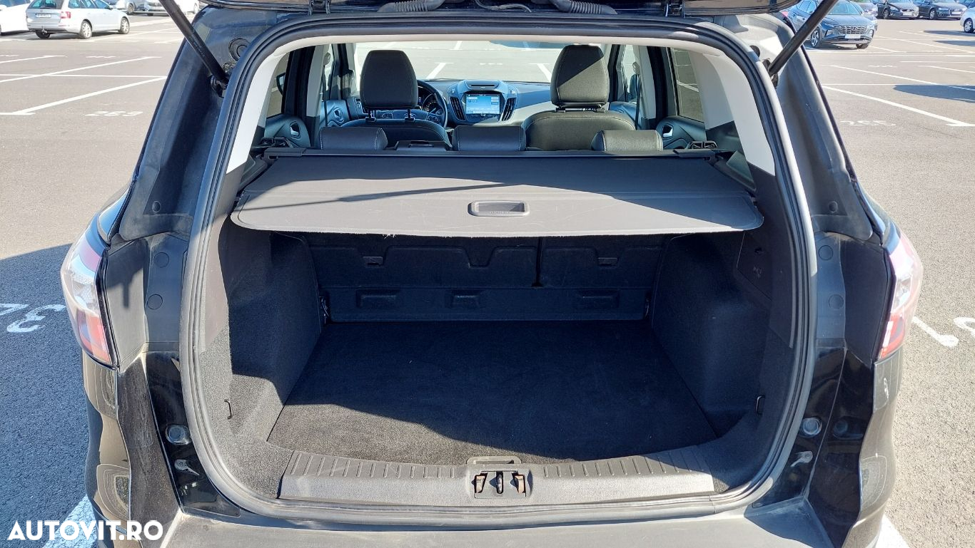 Ford Kuga - 19