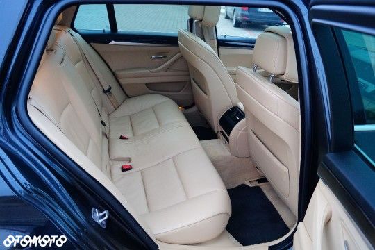 BMW Seria 5 - 10