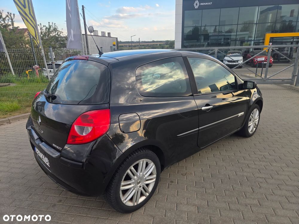 Renault Clio - 4