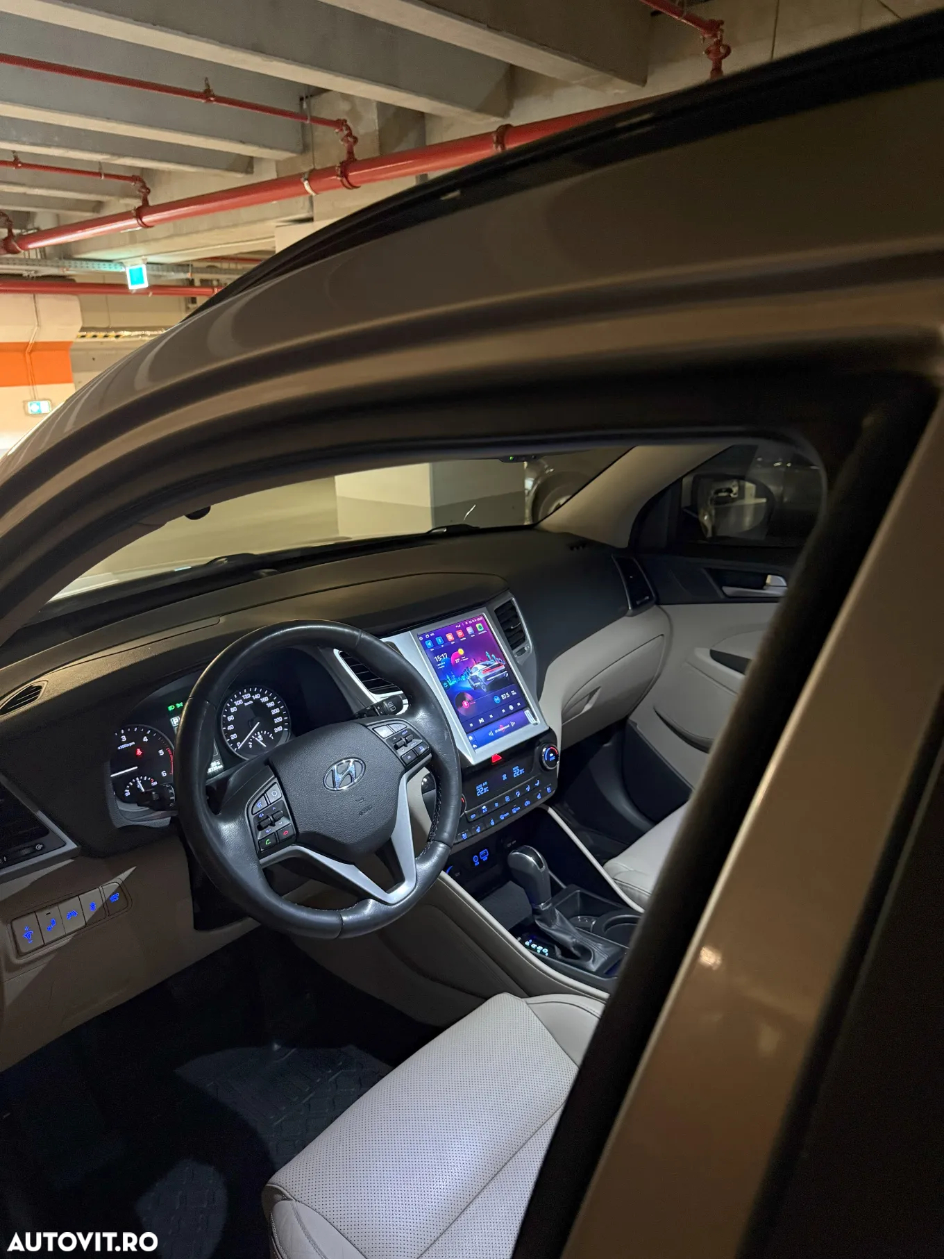 Hyundai Tucson 2.0 CRDI 4WD 6AT Luxury Pack+ - 24