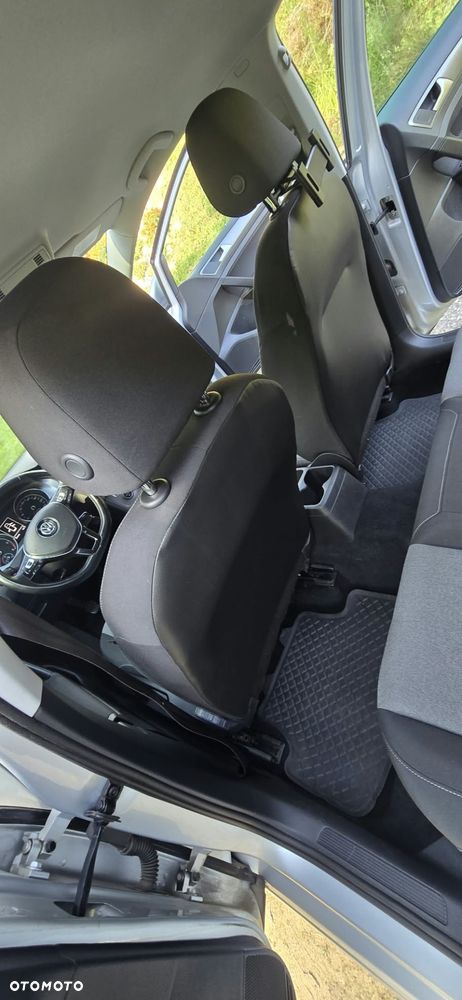 Volkswagen Golf - 20