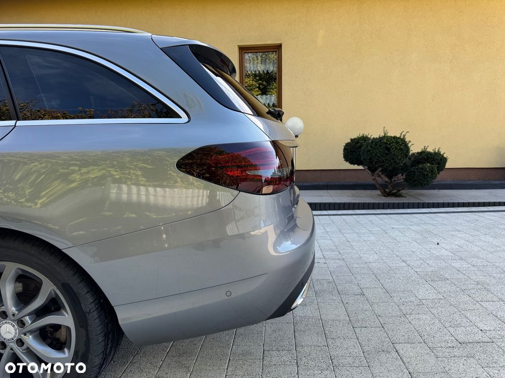 Mercedes-Benz Klasa C 200 (BlueTEC) d 7G-TRONIC - 23