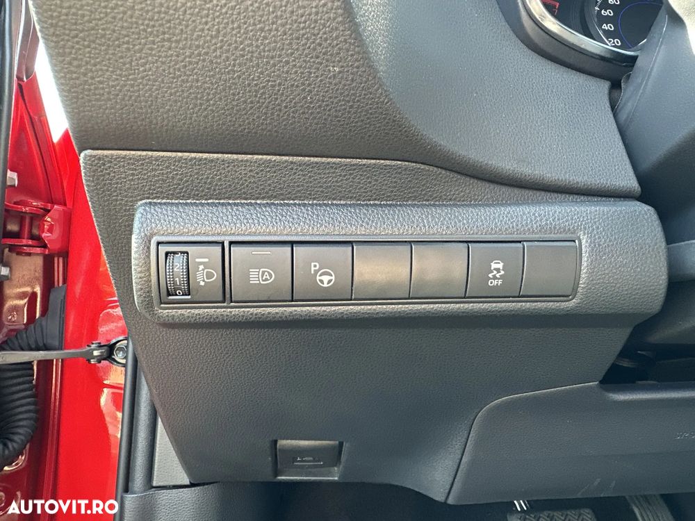 Toyota Corolla - 16