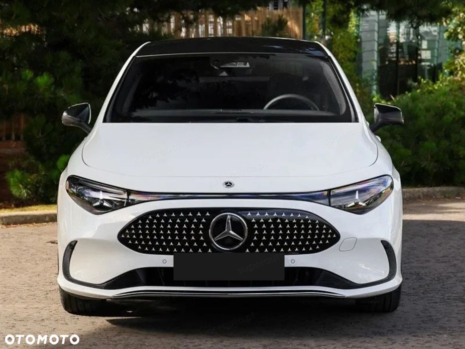 Mercedes-Benz CLA - 2