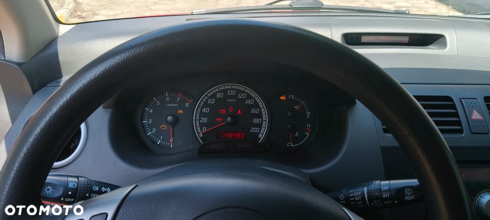Suzuki Swift 1.3 GC (klm) - 5