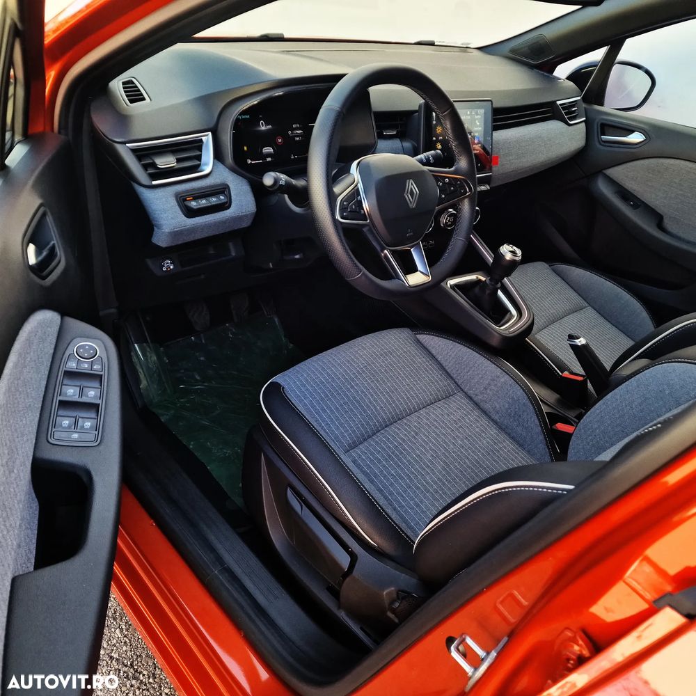 RENAULT Clio 2025 — imagine 10