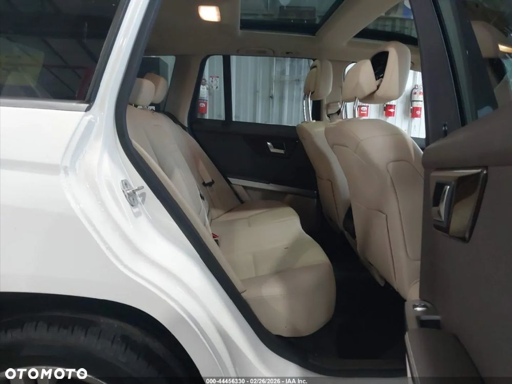 Mercedes-Benz GLK 350 4-Matic - 10