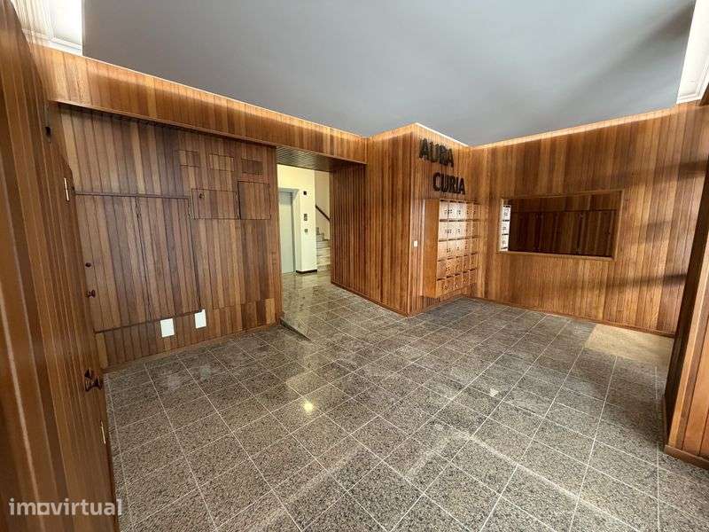 Arrendamento T1 Novo - 2 Andar com elevador - Grande imagem: 3/12