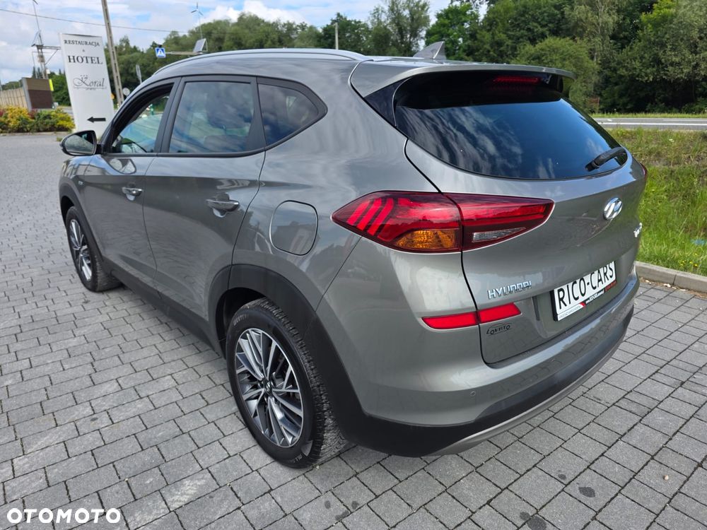 Hyundai Tucson - 2