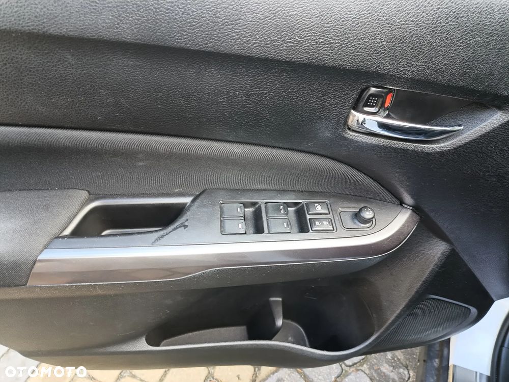 Suzuki Vitara 1.4 Boosterjet Premium 2WD - 16
