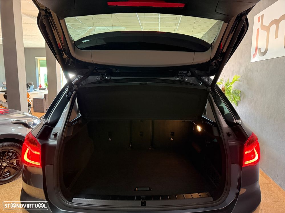 BMW X1 16 d sDrive Line Sport - 13