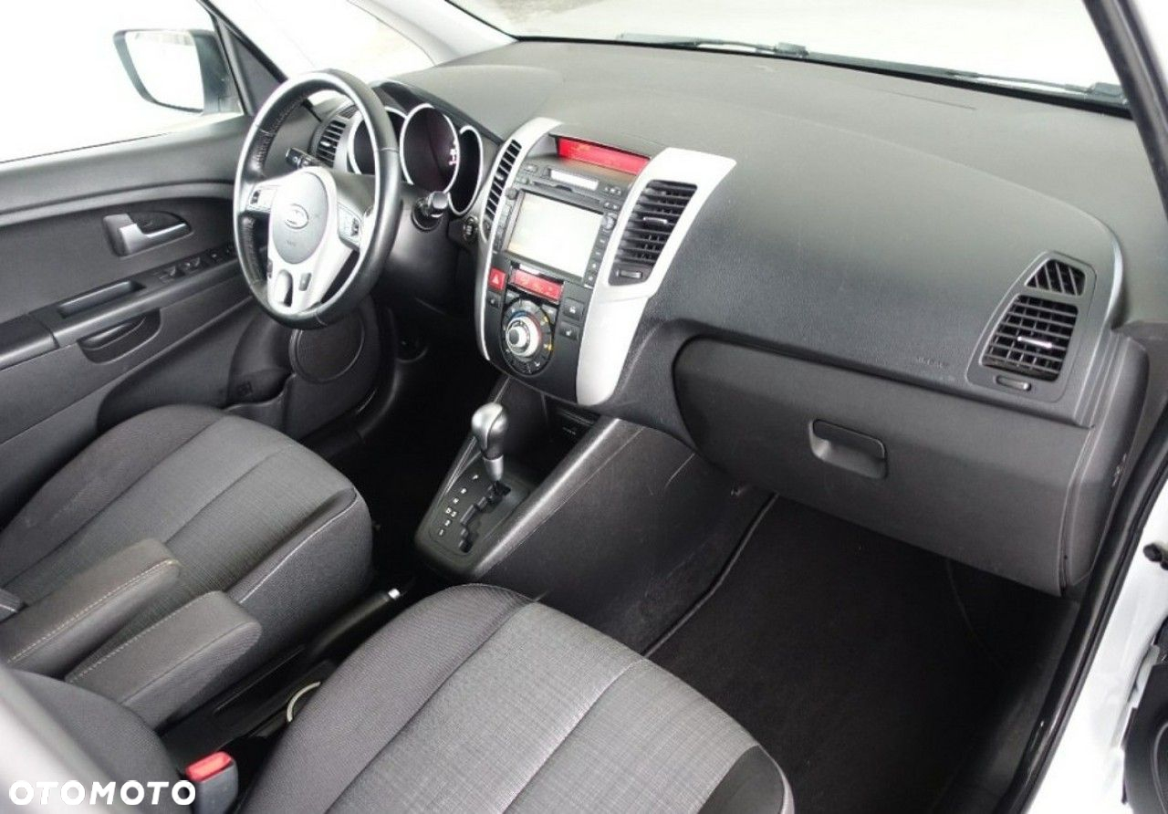 Kia Venga - 19