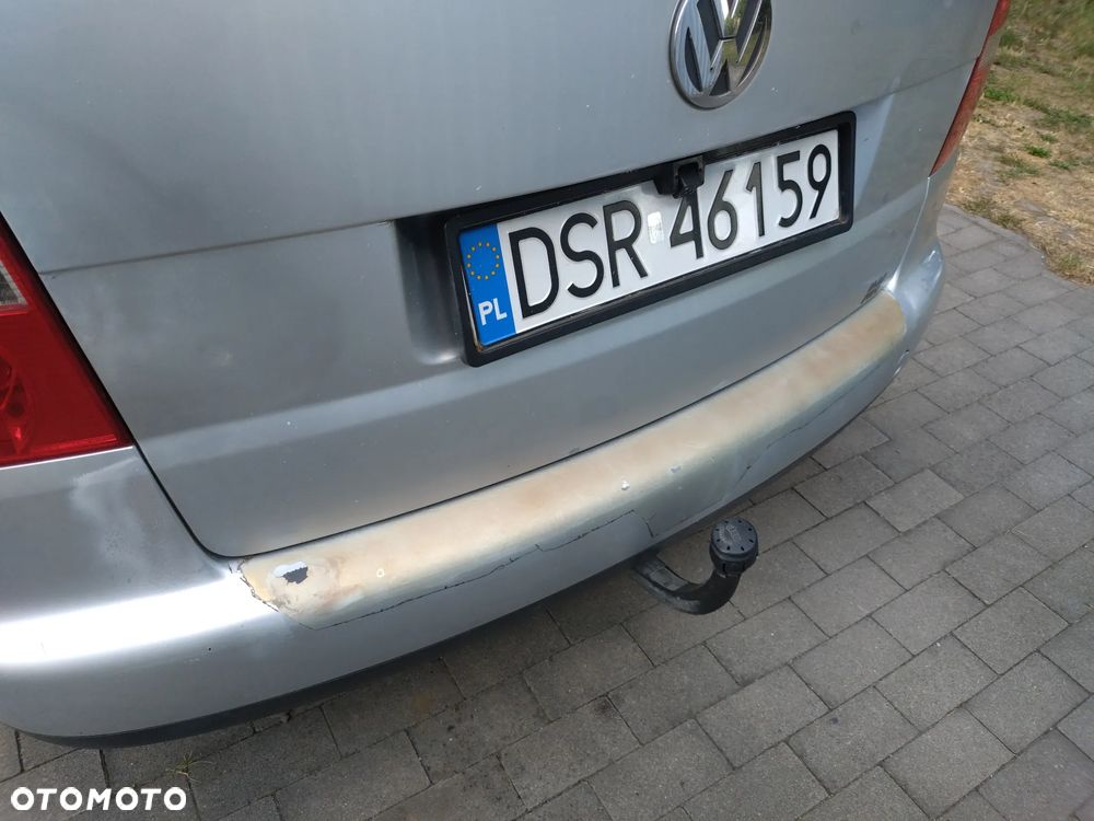 Volkswagen Touran 2.0 TDI DPF Highline - 7
