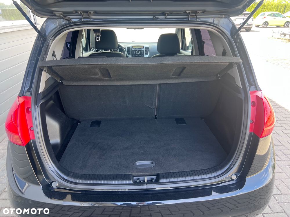 Kia Venga 1.4 CVVT Attract - 12