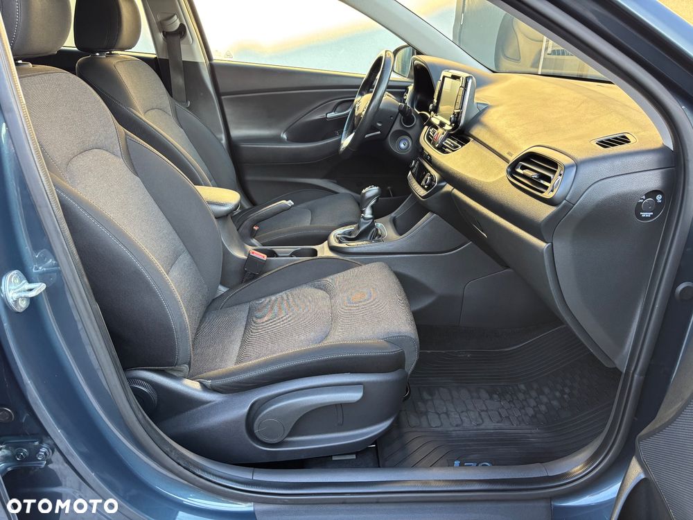 Hyundai i30 1.5 DPI Comfort - 34