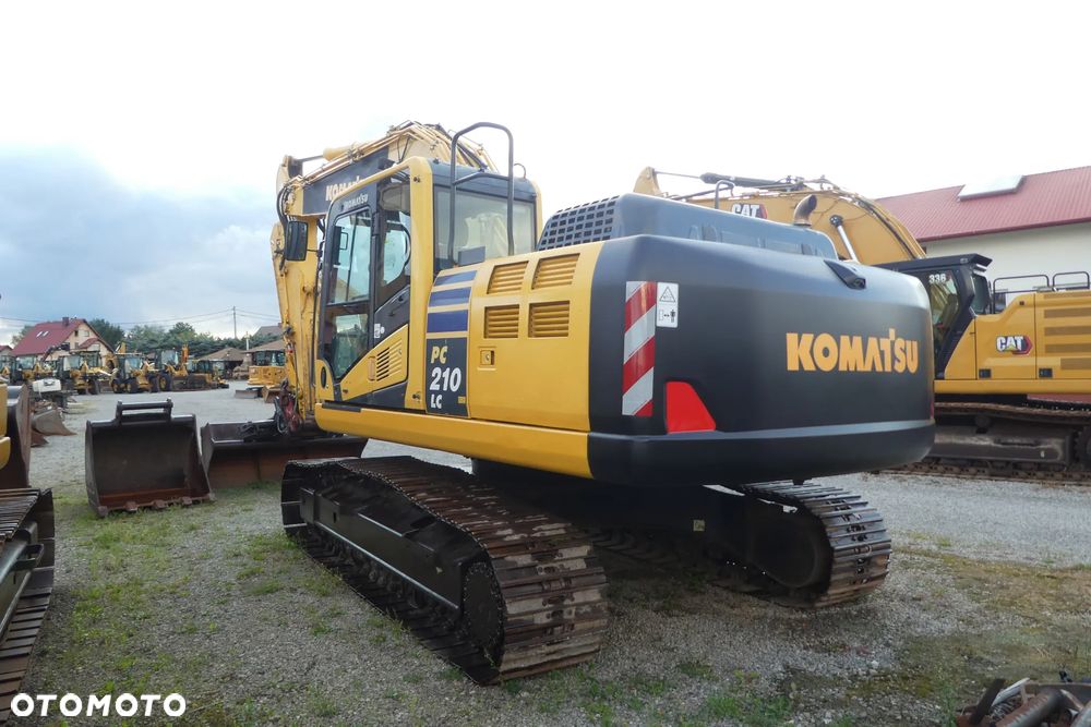 Komatsu PC 210LC-10 - 2