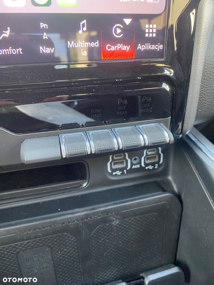 RAM 1500 Crew Cab Shortbed Laramie - 22