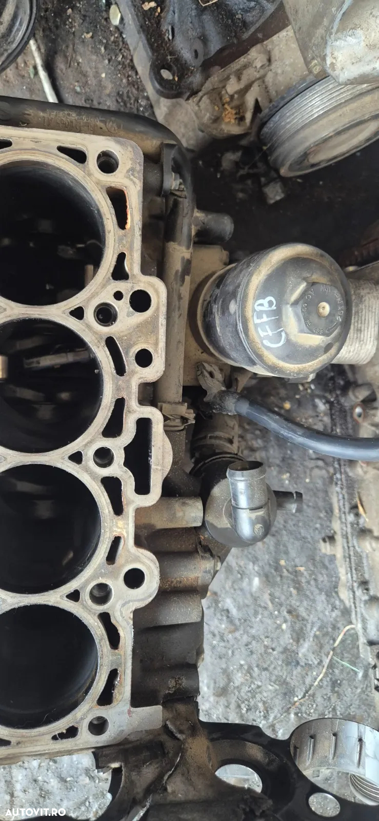 Bloc motor  dezechipat Vw Passat B6 B7 Touran E-OS motor 2.0 tdi cod CFFB 103kw 140cp Euro 5 E5 - 3