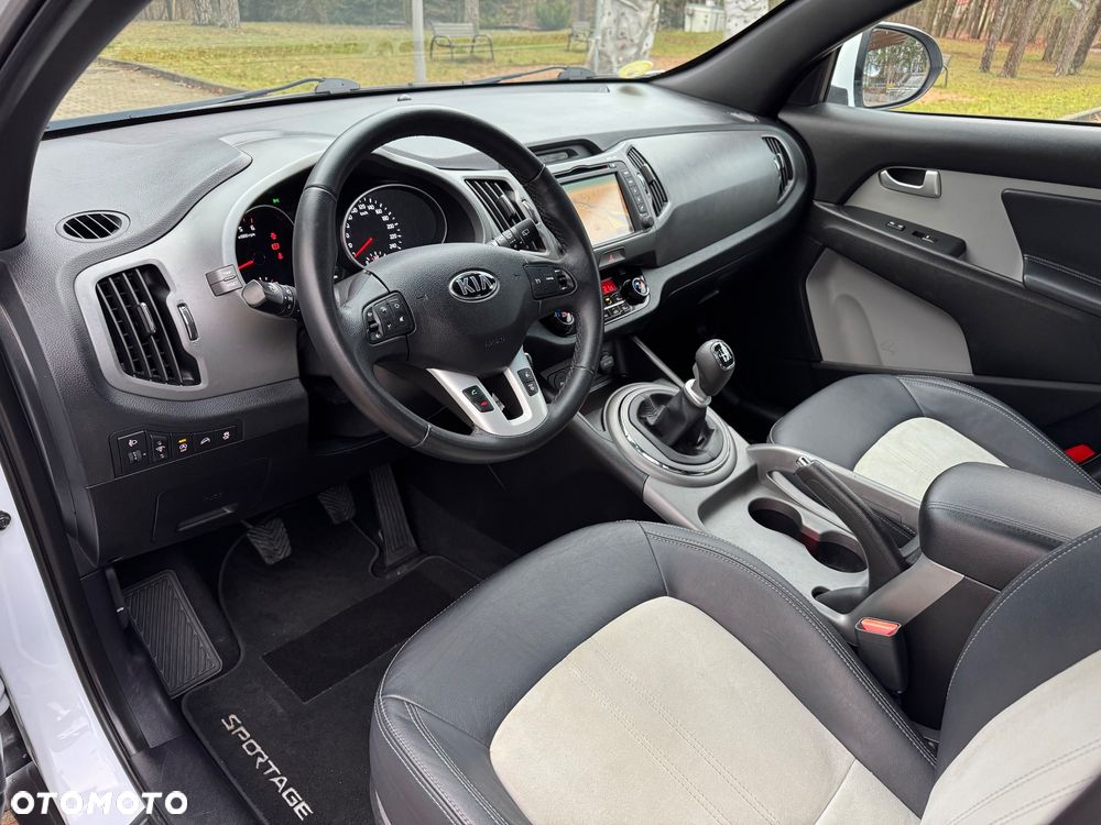 Kia Sportage 1.7 CRDI 2WD Spirit - 9