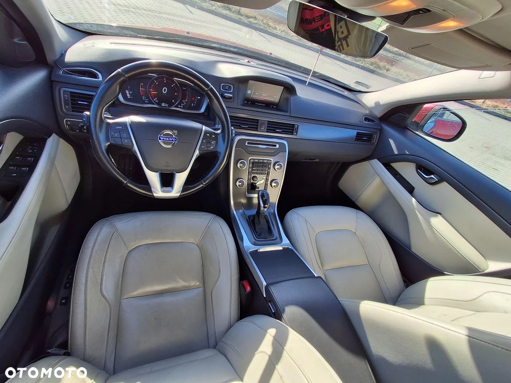 Volvo V70 D4 AWD Summum - 9