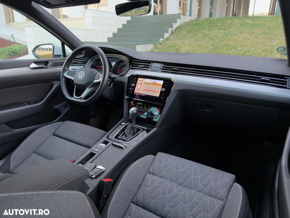Volkswagen Passat 2.0 TDI DSG Business - 16