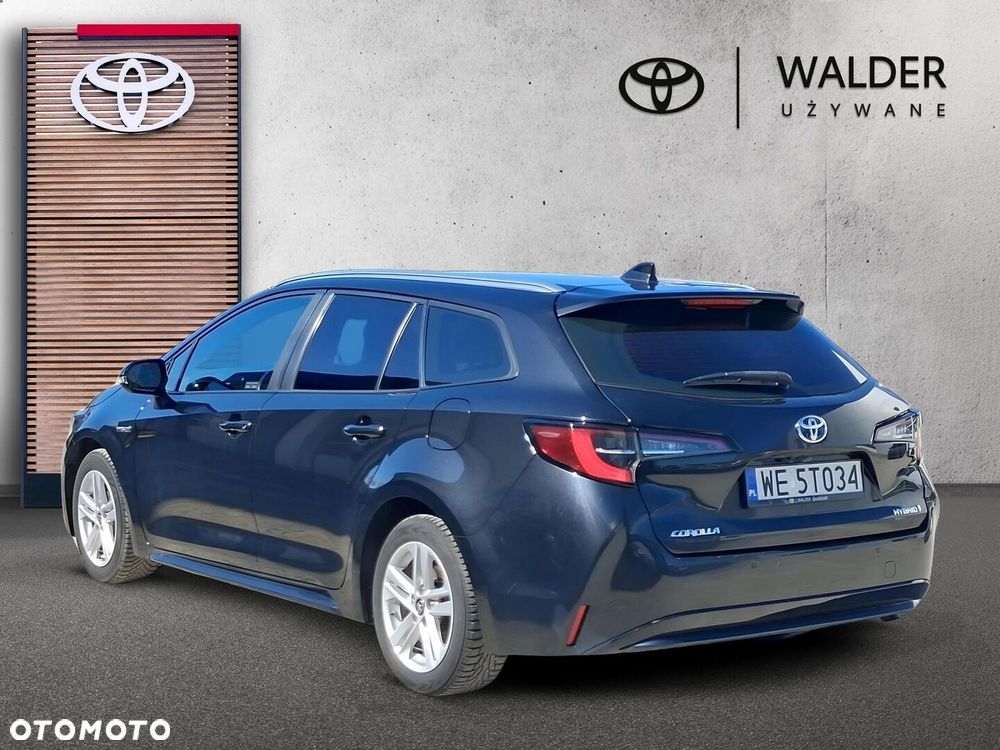 Toyota Corolla 1.8 Hybrid Comfort - 4