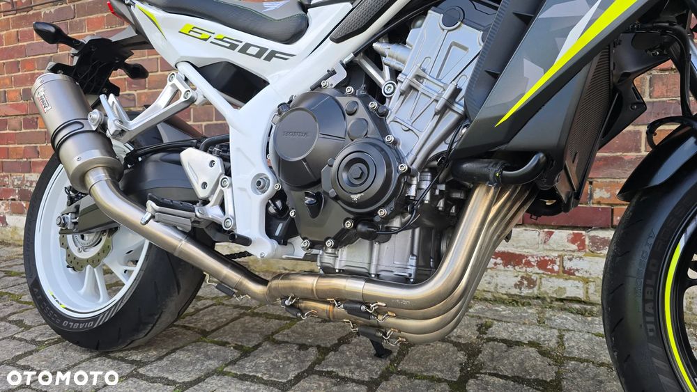 Honda CB - 27