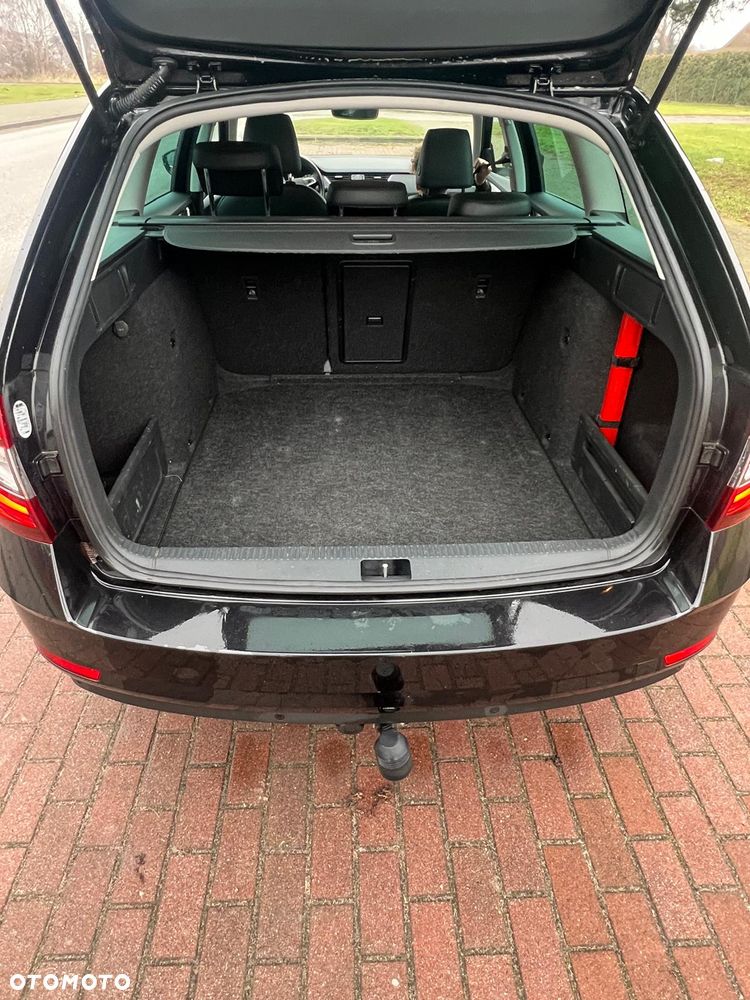 Skoda Octavia 1.6 TDI DSG Soleil - 12