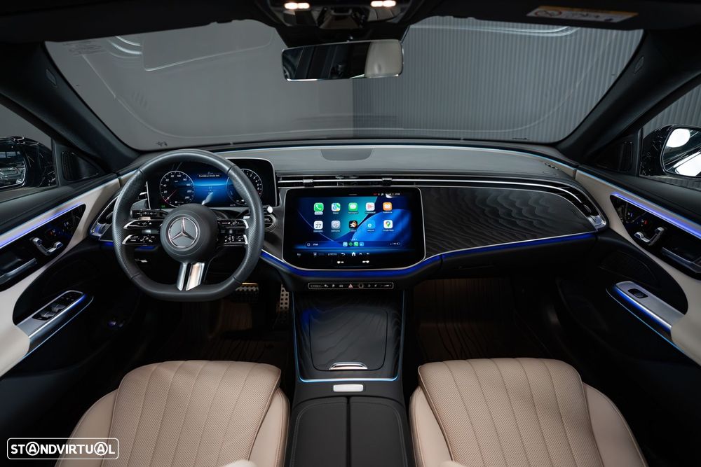 Mercedes-Benz E 300 Standard - 52