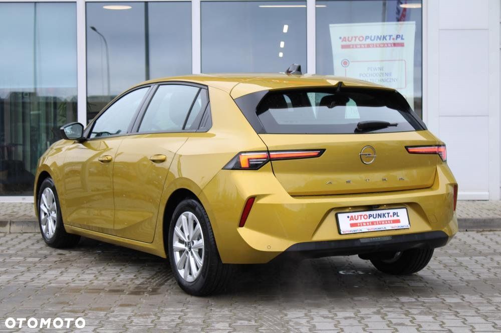 Opel Astra - 3