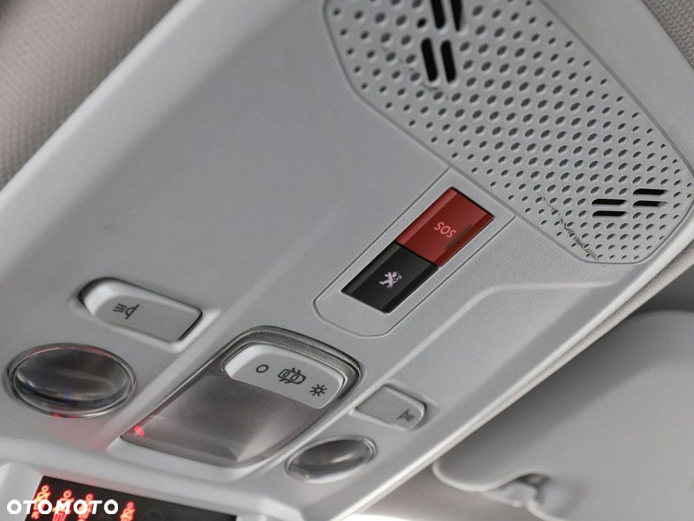 Peugeot 2008 1.5 BlueHDi Allure - 39