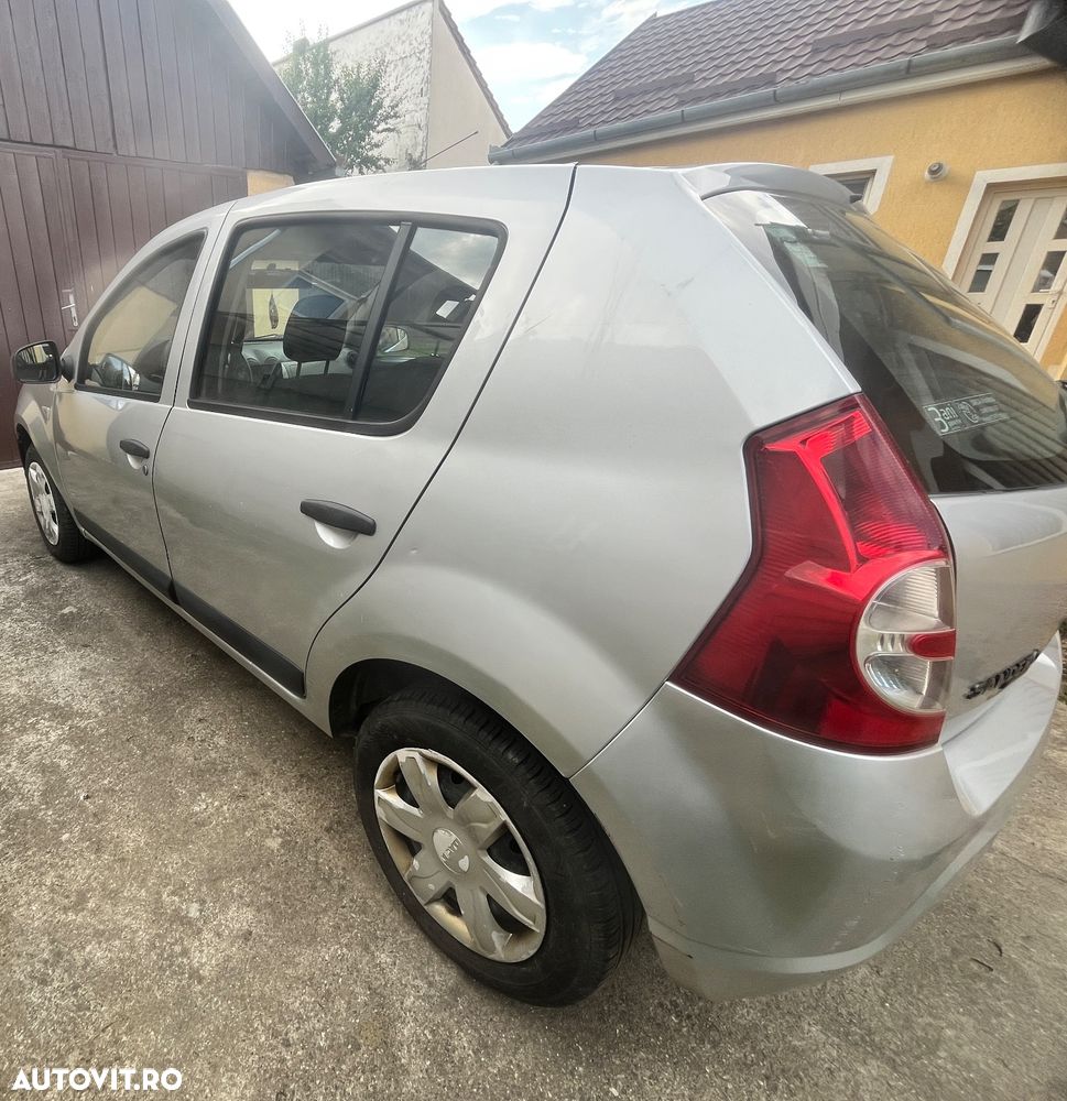 Dacia Sandero 1.4 MPI - 4