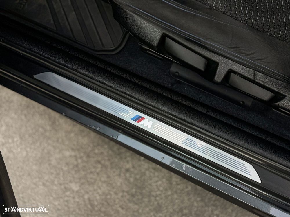 BMW 218 - 21