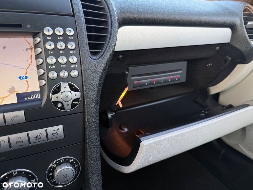 Mercedes-Benz SLK 300 7G-TRONIC Sport Edition - 34