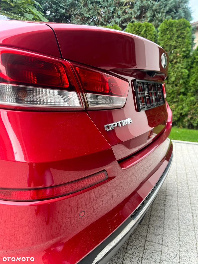 Kia Optima - 7