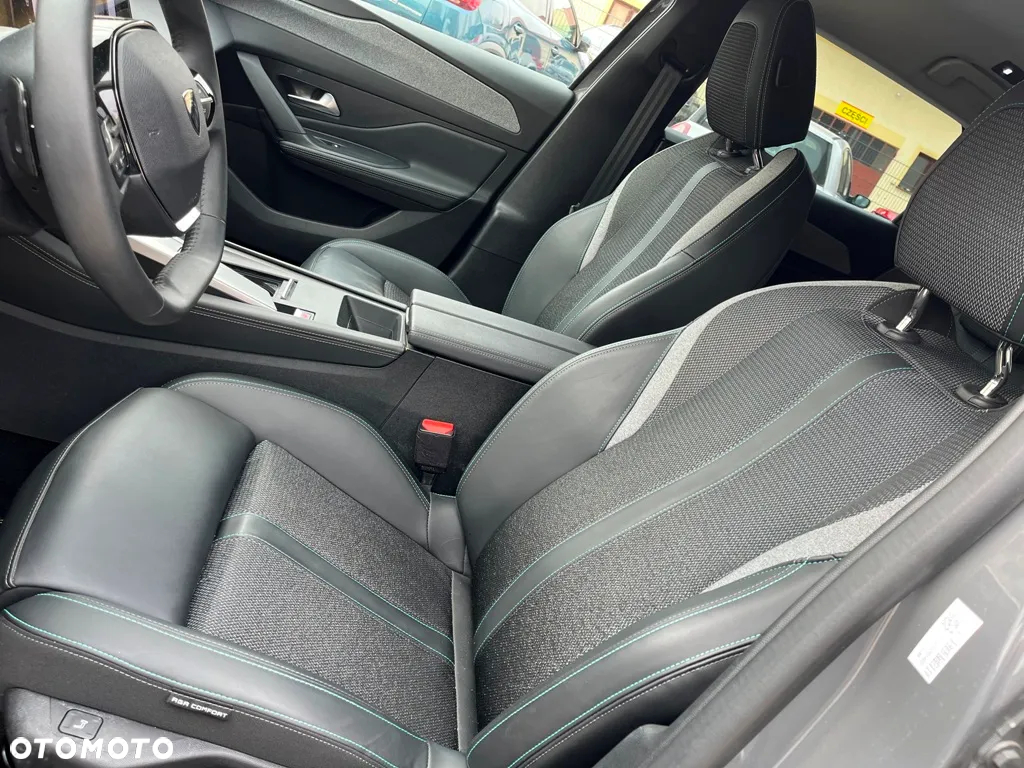 Peugeot 308 1.2 PureTech Allure Pack S&S EAT8 - 9