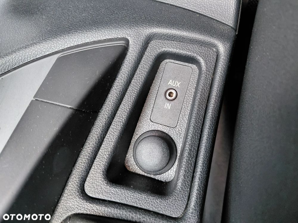 BMW Seria 1 - 21