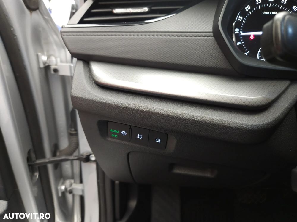 Skoda Octavia 2.0 TDI DSG Ambition - 21