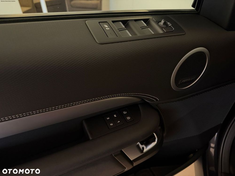 Land Rover Discovery - 17