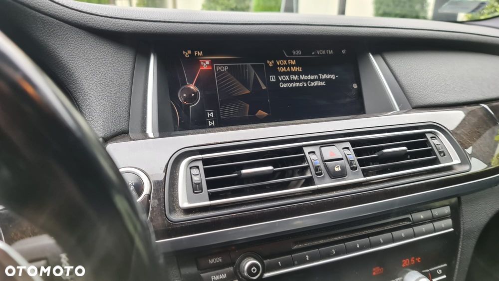 BMW Seria 7 740Li - 14