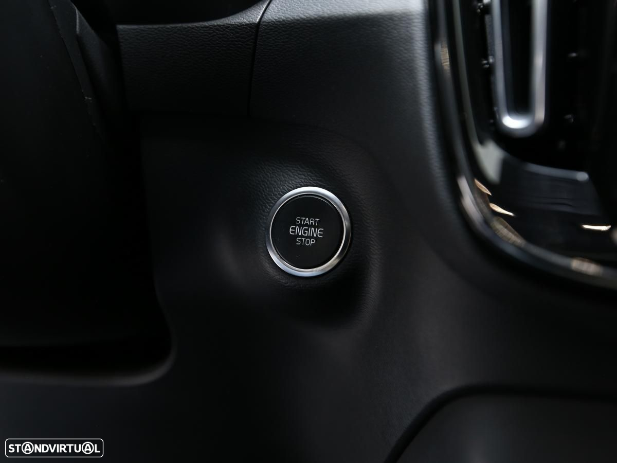 Volvo XC 40 1.5 T5 PHEV R-Design - 18