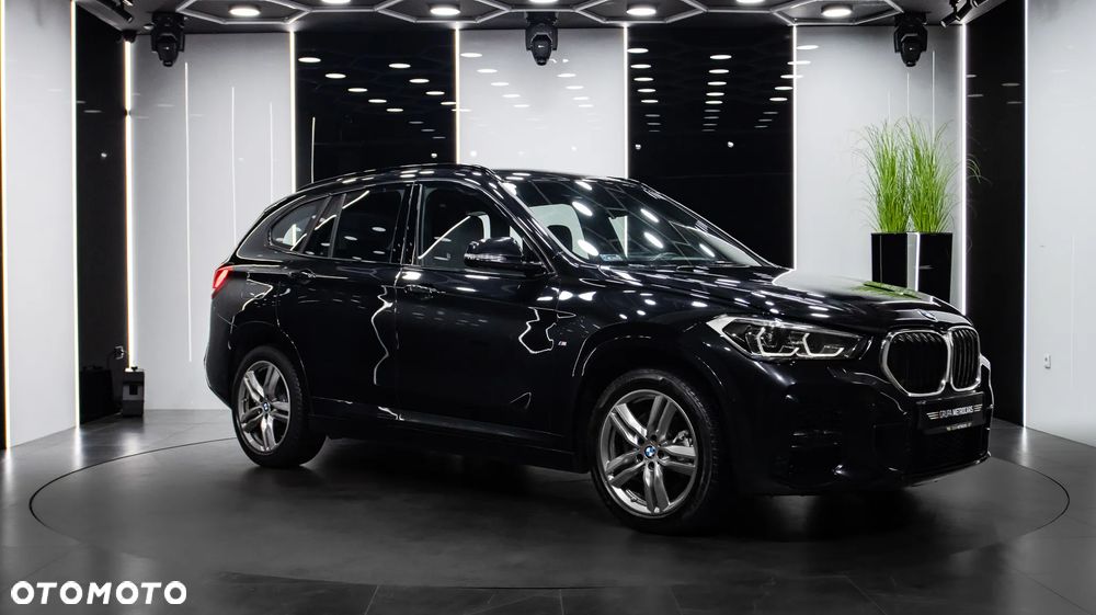 BMW X1 xDrive20i M Sport - 10