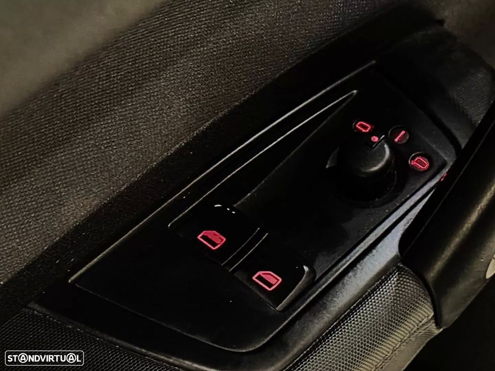 Audi A1 1.6 TDI S-line - 26